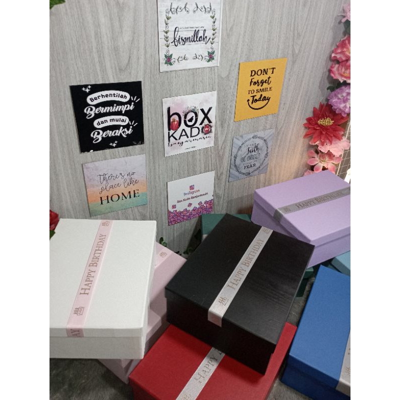 

Box Pita HBD banyak Warna Ukuran 25cmx20cm Tinggi 10cm by Box Kado Banjarmasin
