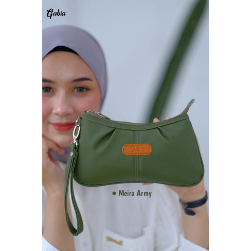 Pouch Meira By Gabia, Pouch Tempat Kunci &amp; Uang Anti Air Muat Hp