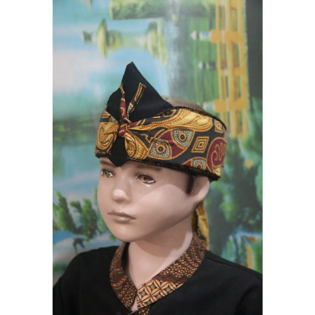 iket kepala sunda jawa blangkon tradisional anak anak batik USIA 1-10 TAHUN atas bolong (MERAH)