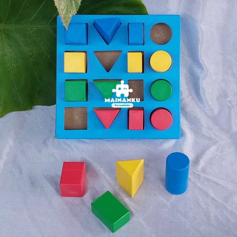 Pasak Geometri Bertingkat Warna