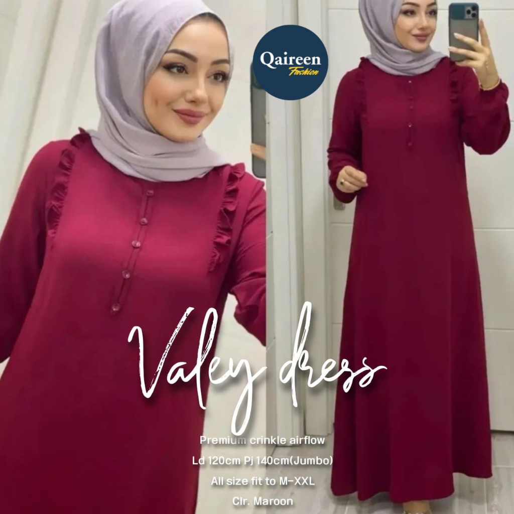Valey dress by Qaireen