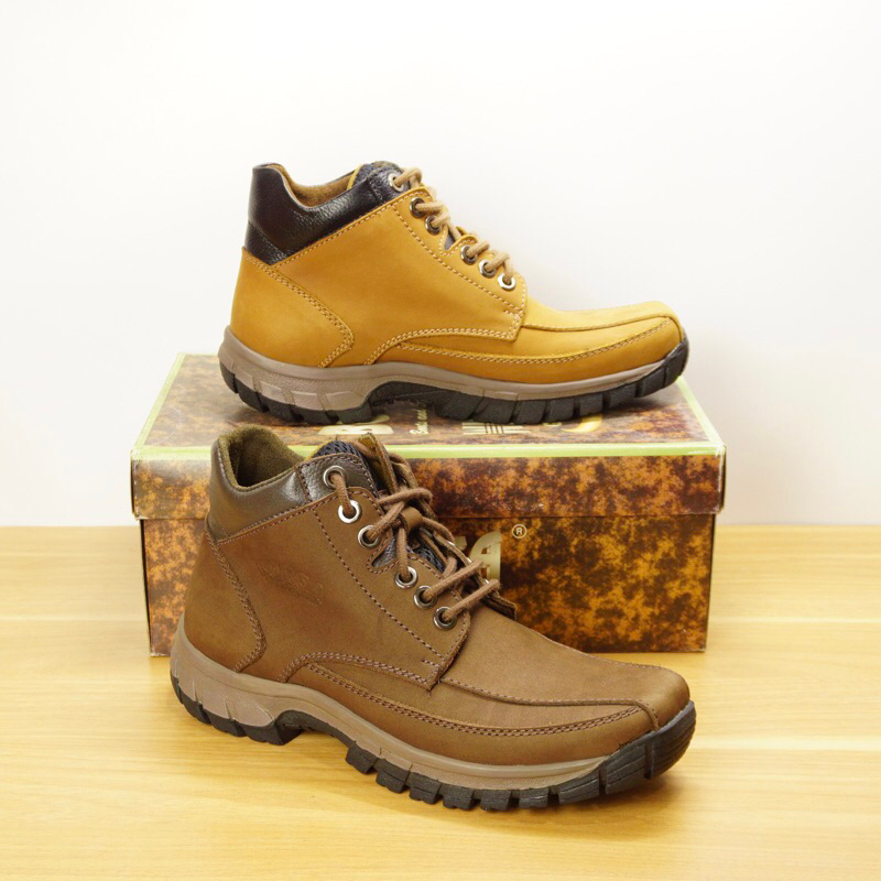 BORSA Sepatu Boot Pria 100% Asli Kulit
