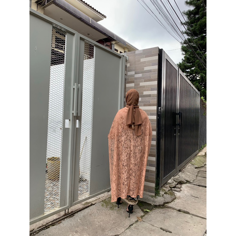 LONG CAPE BRUKAT SET ROK LILIT KEBAYA BRUKAT GAUN PESTA PANJANG BATIK KEBAYA RUMAH KEBAYA BANDUNG RUMAH SONGKET BANDUNG