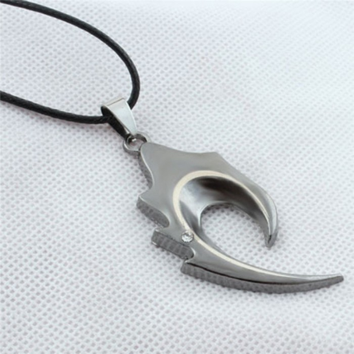 HEMAT Kalung Pria Tali Hitam Korea Liontin Pedang Cakar Men Necklace K109 2025