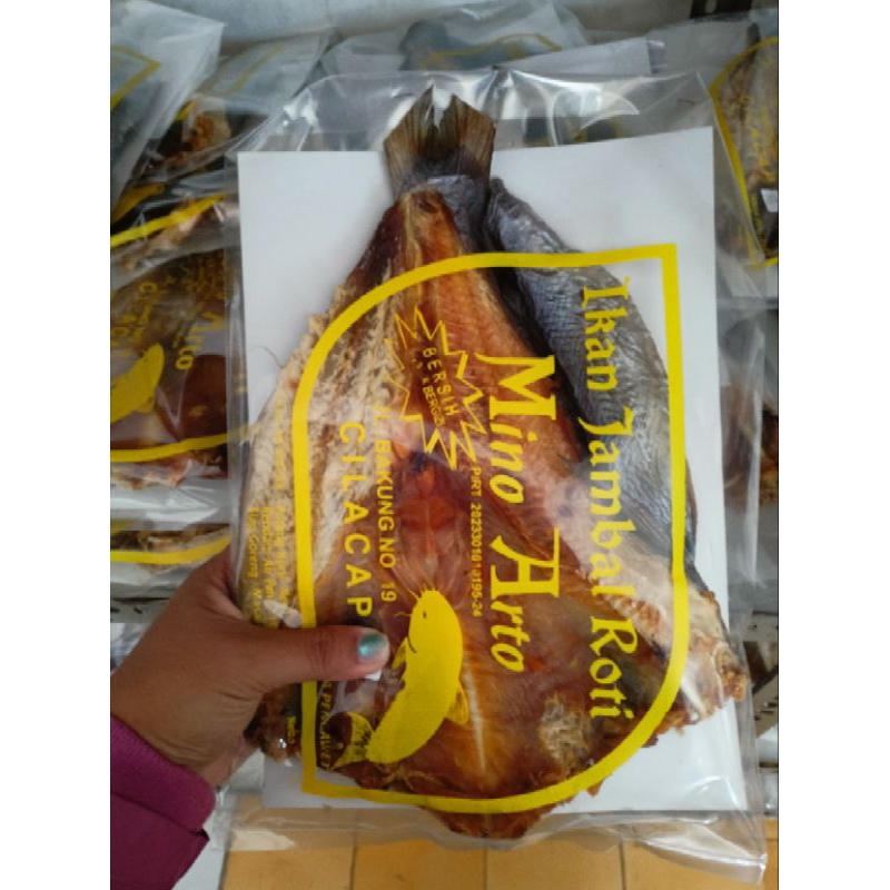 

Ikan Asin Jambal Super Mino Arto Cilacap