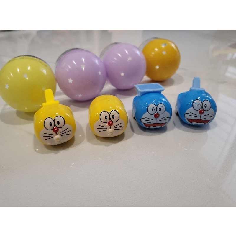 PRELOVED 4 GACHA DORAEMON / MAINAN KAPSUL