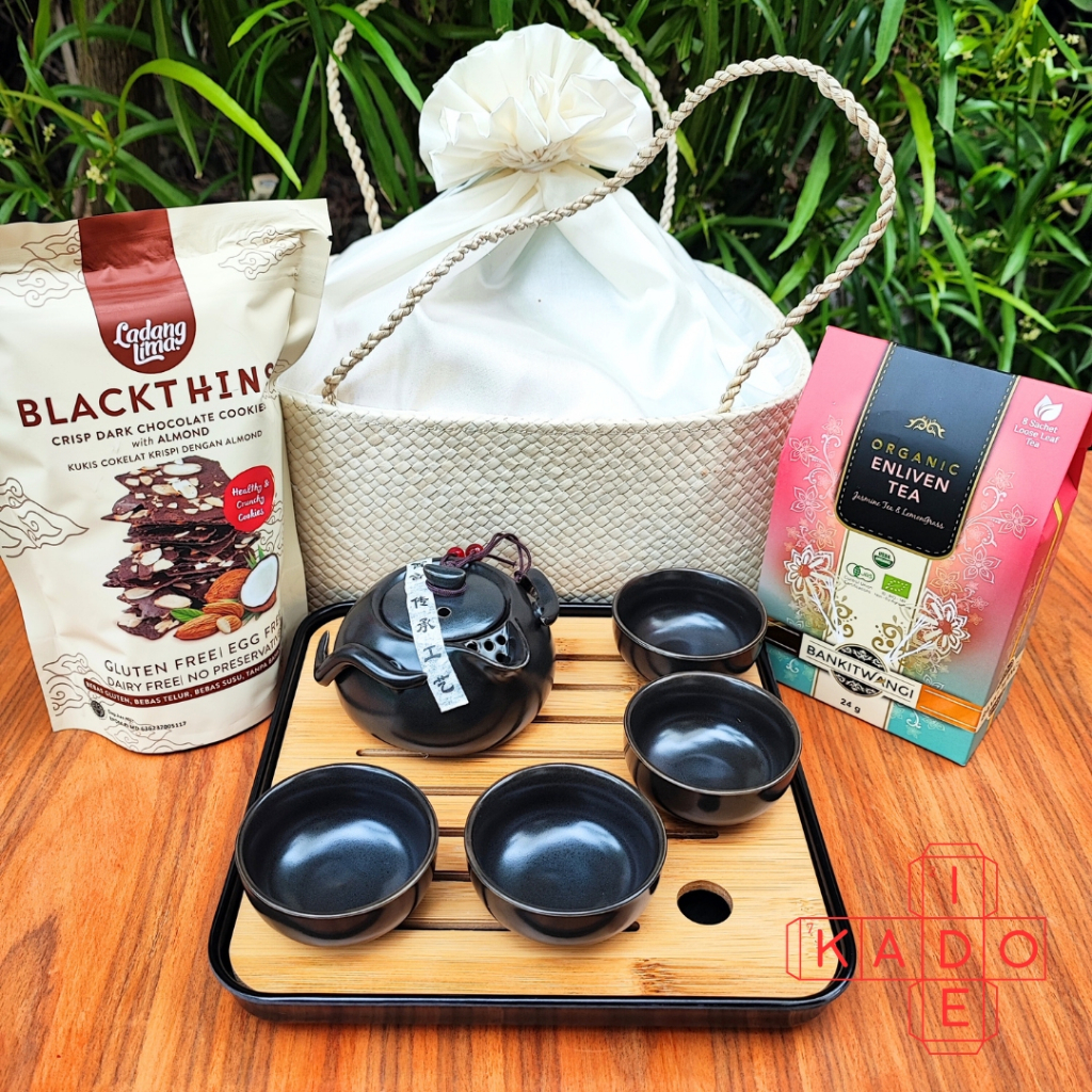 

Hadiah Tea Lovers / Kado Pencinta Teh / Gift Tea Set / Ide Kado