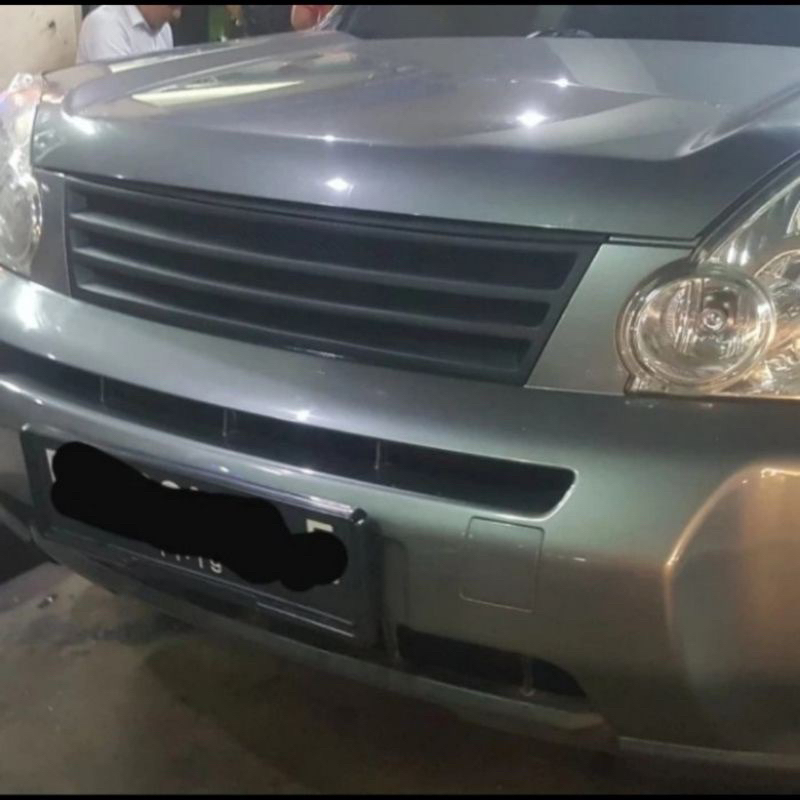 grill xtrail 2007 garis
