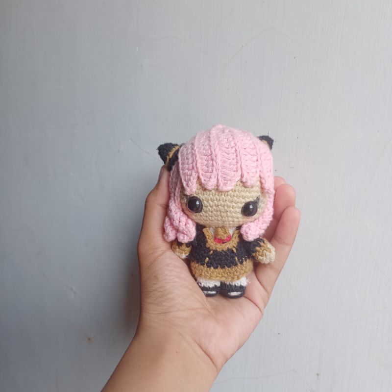 Amigurumi Anya Forger Spy x Family (Boneka rajut Anya Forger)