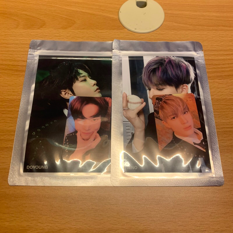 [Clearance Sale] NCT U Lets Play Ball MD Universe 4x6 Photo + Photocard Set Jeno Doyoung