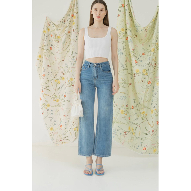 Oudre Mido Jeans Size S (NEVER USED)