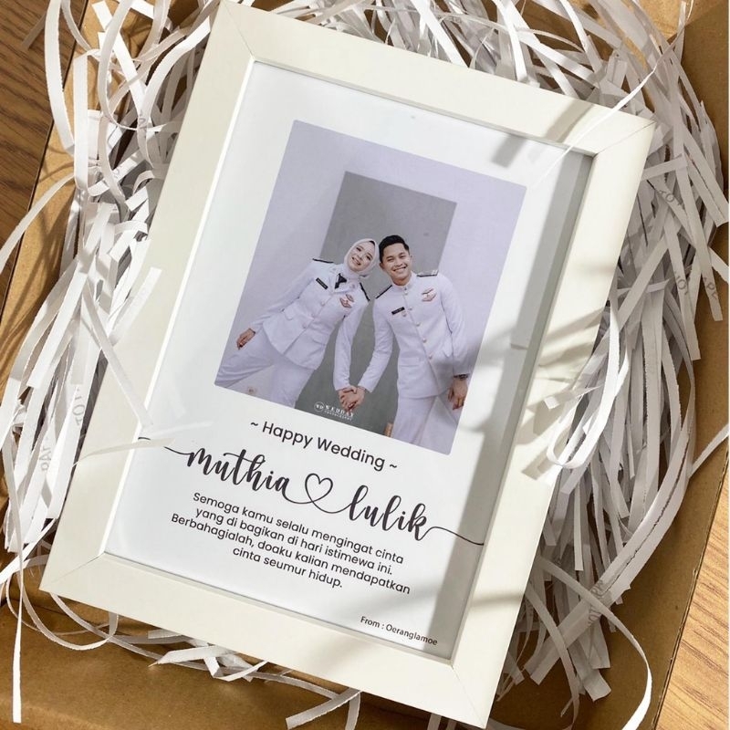 Gift Foto Aesthetic Kado Wedding Gift Wisuda Kado Ulang Tahun Cewek Bingkai Foto 5R