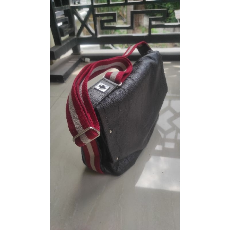 TAS BALLY SLING BAG Second