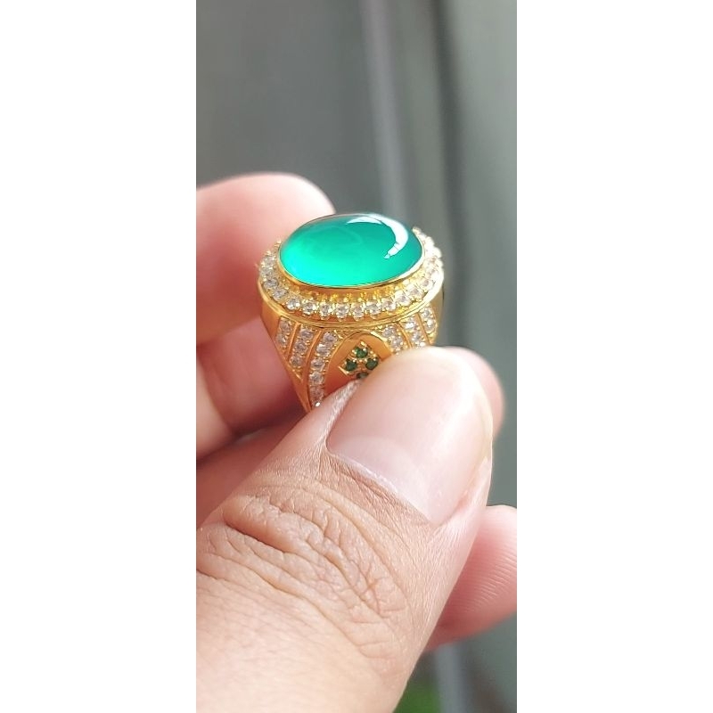 Bacan Doko giwang