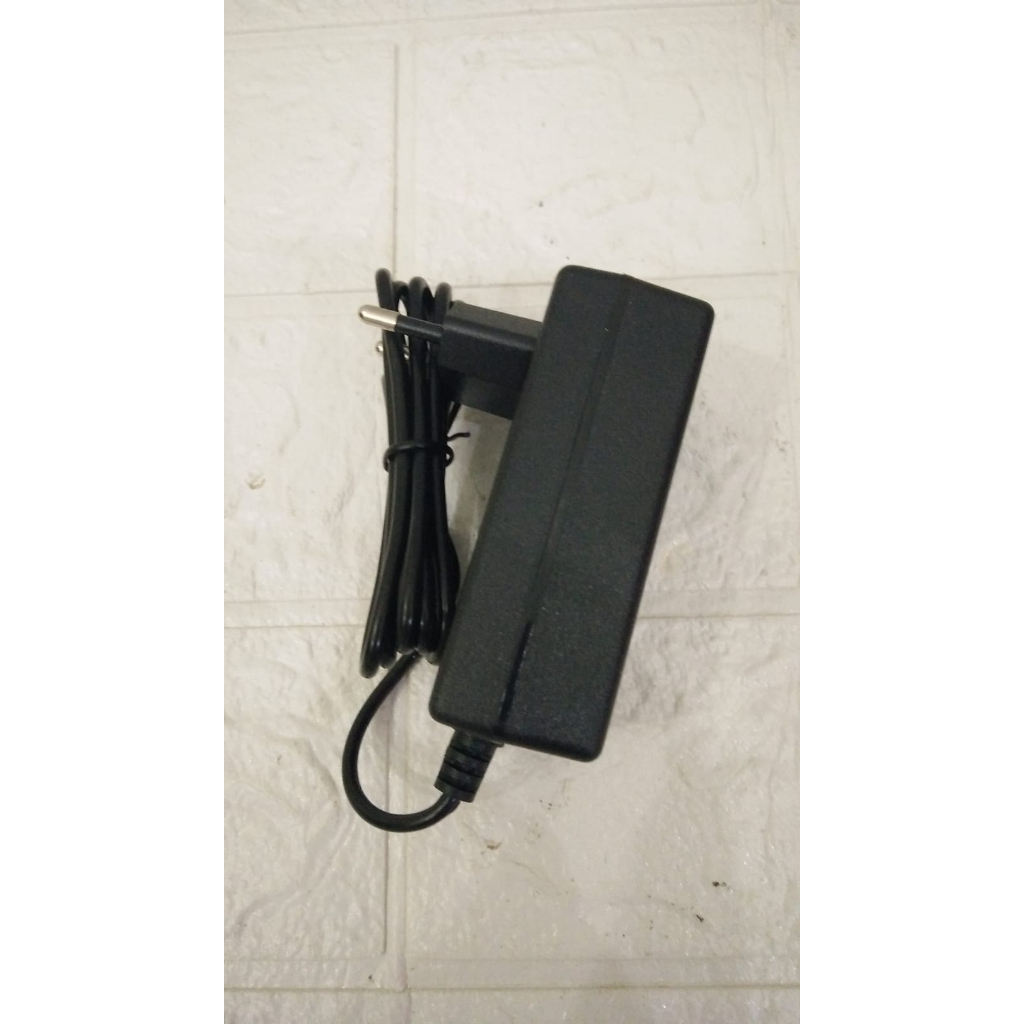 Switching Power Supply BUAT Lexata Bantal Cushion Shiatsu Massage Tanpa Kabel LEXATA XBACK-01 XBACK-