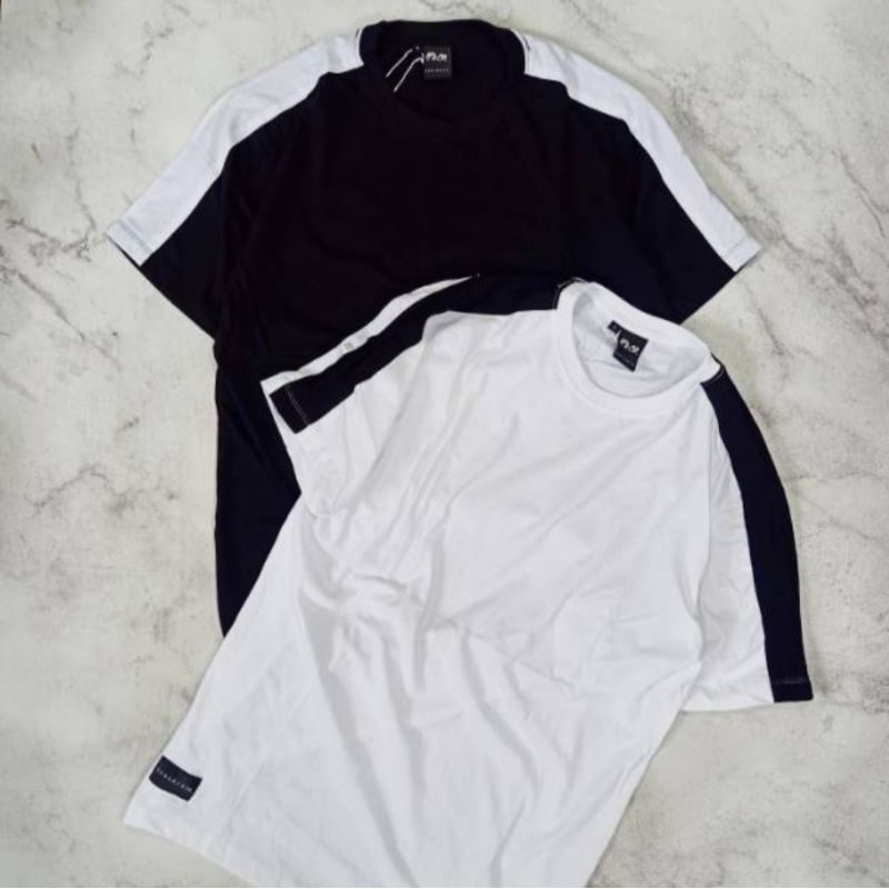 kaos kombinasi polos