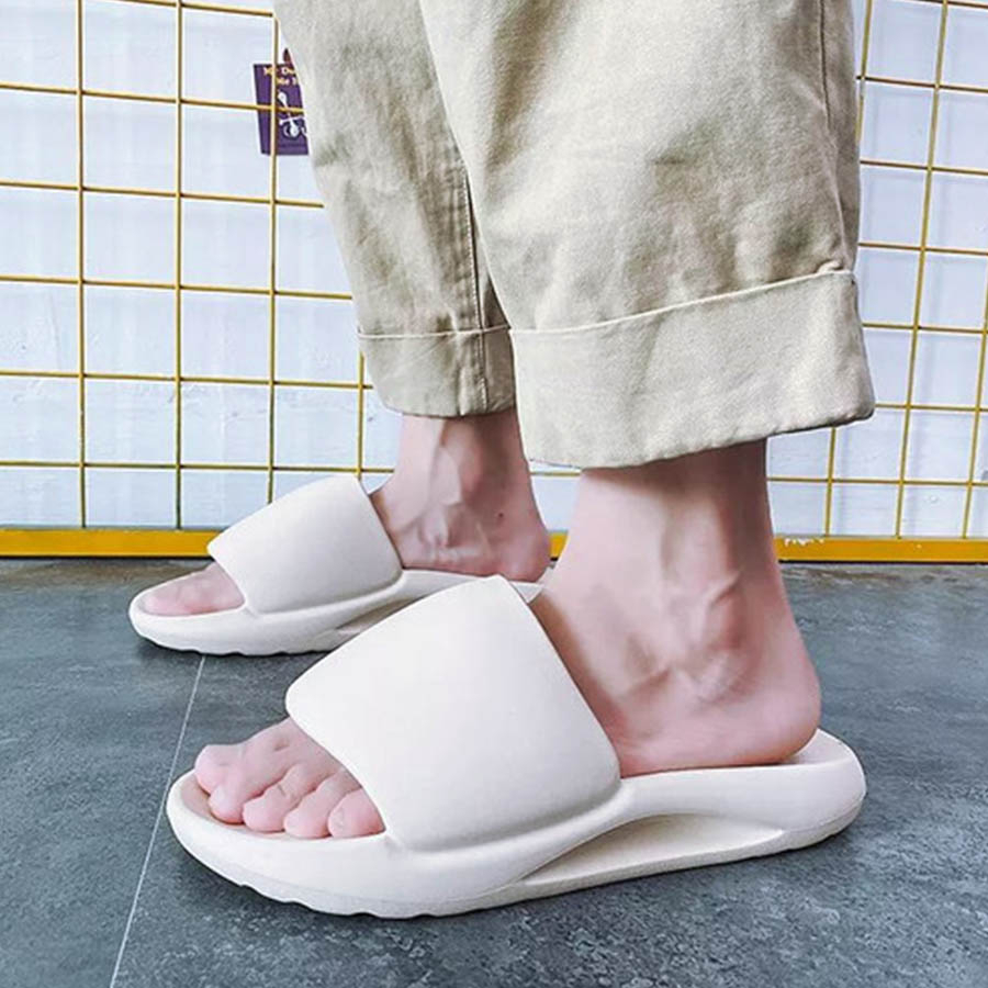 Sandal Yeezy kanye Slide Putih Anti Licin Ringan Sandal Slop Yeezy