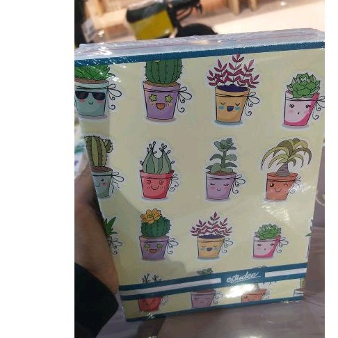 

Buku Tulis Boxy B5 Estudee Fancy Pattern isi 10