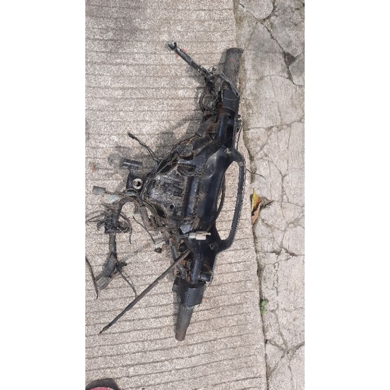 stang besi astrea grand