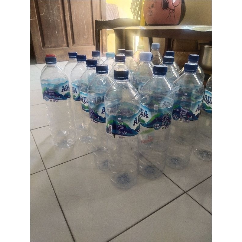 

Botol bekas air mineral 1.500liter