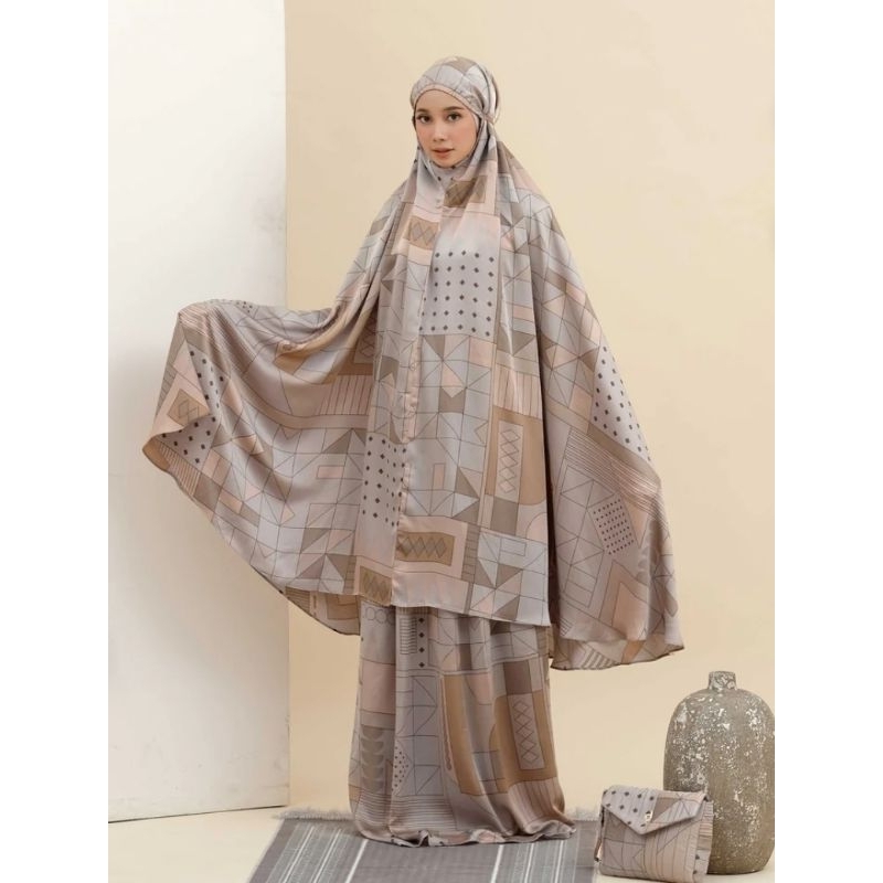 mukena deenay hafshah taupe