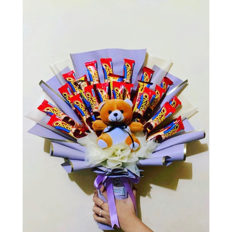 

Bucket Boneka Dan Snack