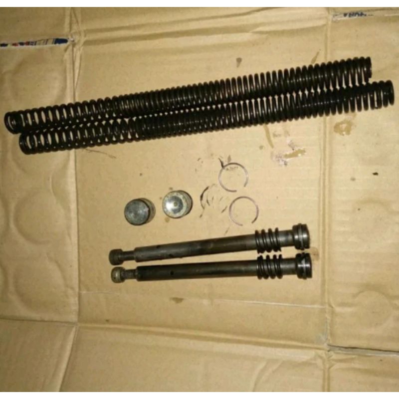 per suling dan tutup as shock shockbreaker depan beat Scoopy Vario spacy