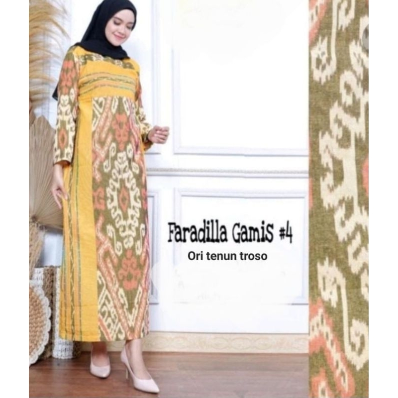 Gamis tenun troso.