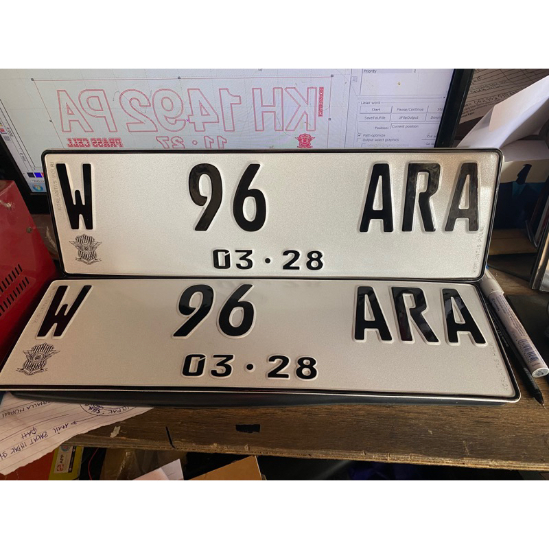 PLAT NOMOR MOBIL  BERLOGO KORLANTAS