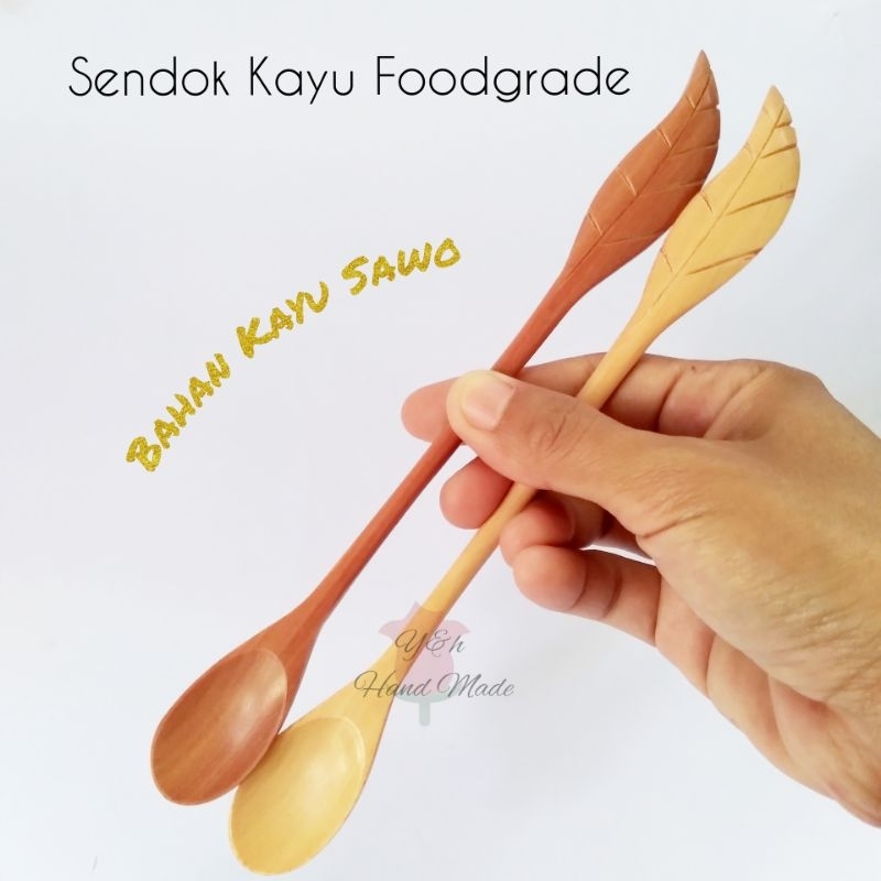 Sendok Jus Kayu Motif Daun / Sendok Kayu Panjang / Pengaduk Minuman / Sendok Pengaduk Minuman