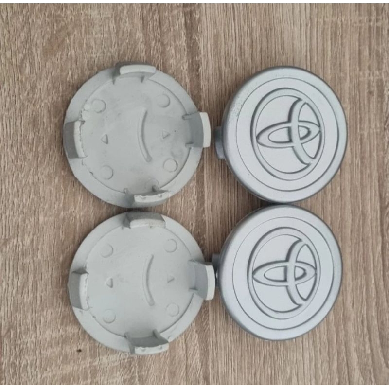 TUTUP RODA DOP RODA VELG INNOVA INOVA