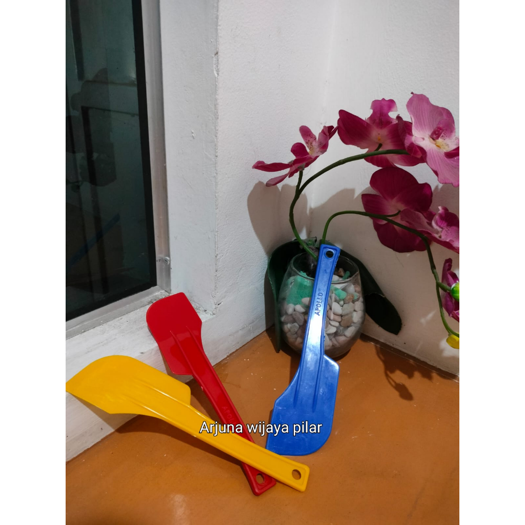 Solet / Sodet Spatula Plastik  3 Pcs Olesan Pengaduk Kue