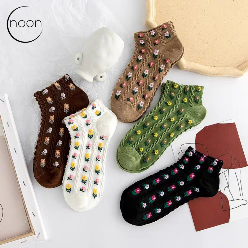 NOON (Vinci) Kaos Kaki Pendek  Wanita Korea Lucu Imut Import