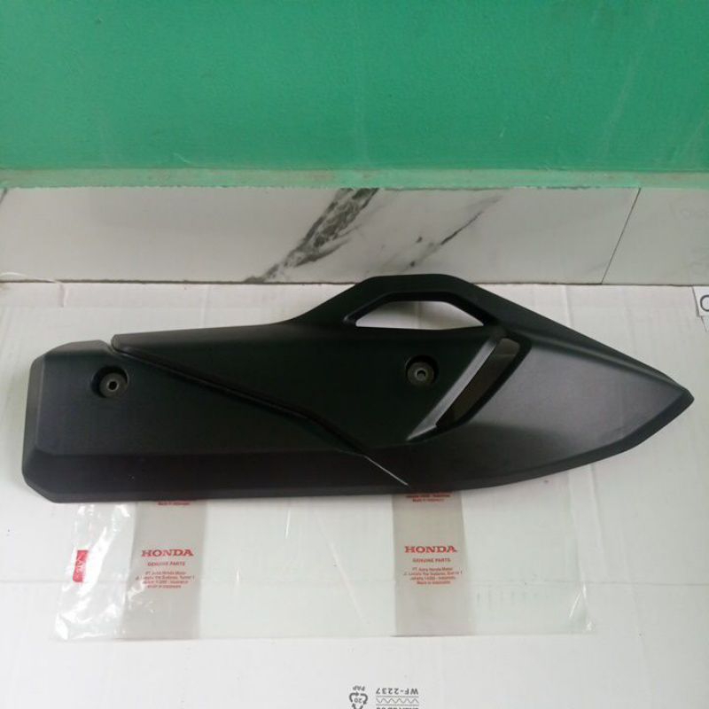 tameng cover knalpot Honda Vario 160 PNP PCX 160 original