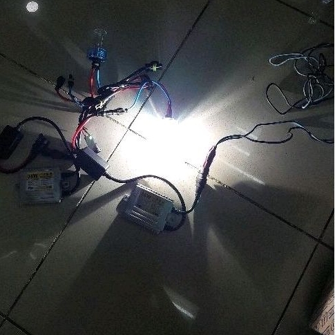 Bola lampu set HID mobil H11