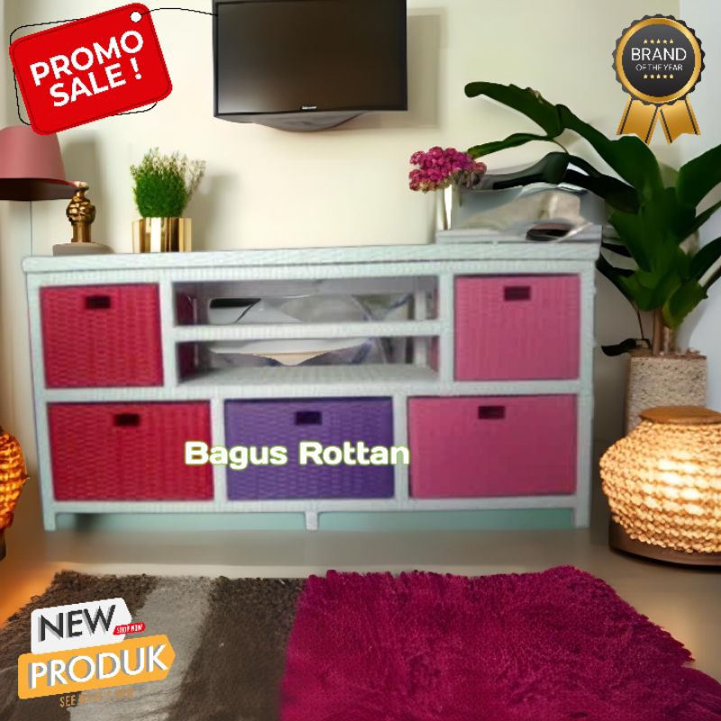 Meja tv rotan sintetis