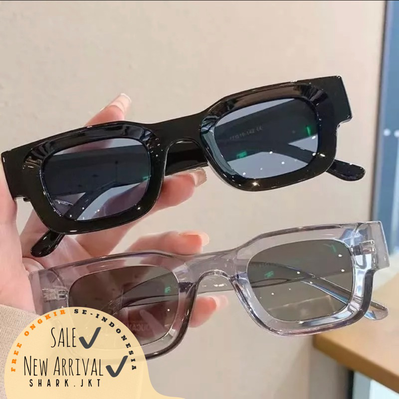 Kacamata Hitam UV400 Bingkai Kecil Persegi Kacamata Pria Korea Fashion