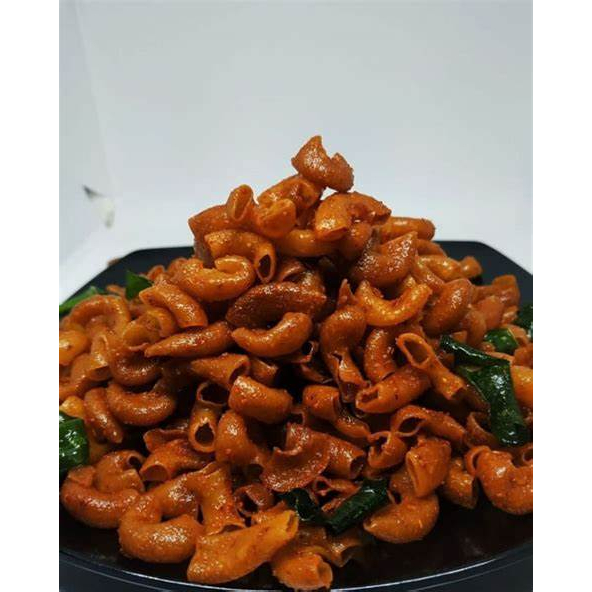 

Makaroni Bantat Pedas Daun Jeruk - Makaroni Bantat GCB 500 Gram