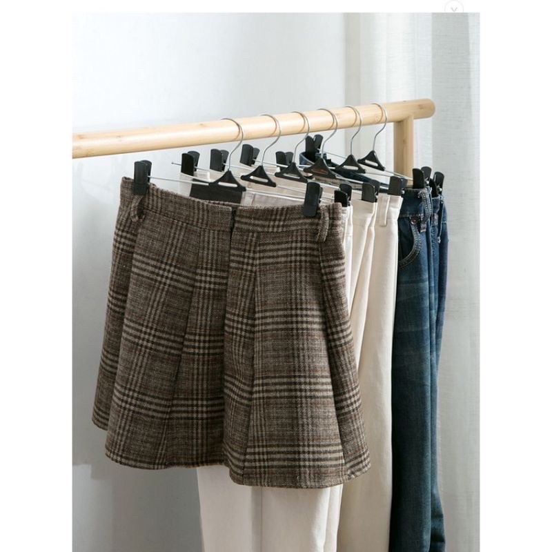 HPSTR Hanger Baju 10pcs Gantungan Jepit Besi Kawat Segitiga Hitam Kawat