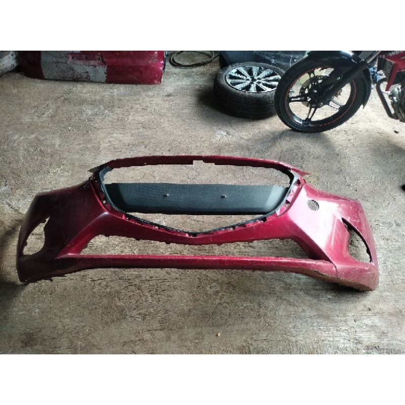Bumper Mazda 2 Sky active