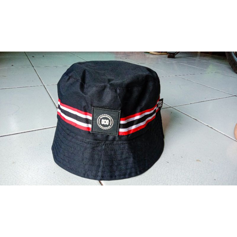 Buckethat Trouble maker