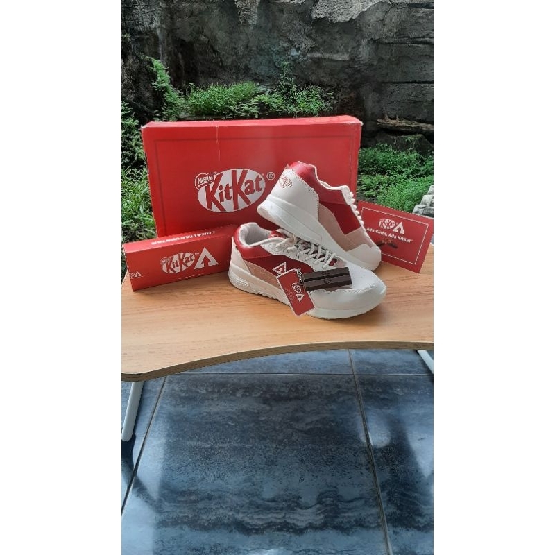 Sepatu Aerostreet X KitKat Aero Street Kit Kat