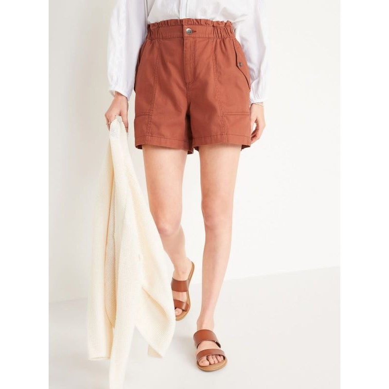 Old** button short pants