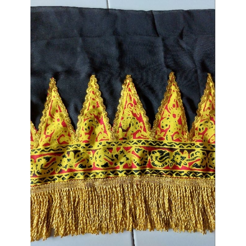 Sampur tari gunungan batik cap