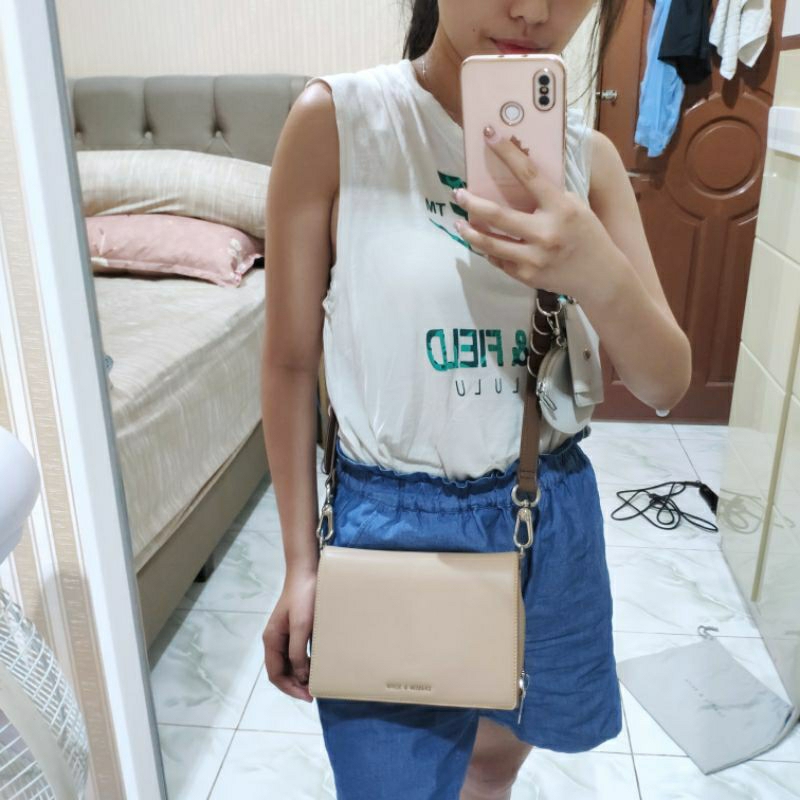 Tas Charles and Keith Multi Pouch Bag Slingbag / Tas Charles & Keith Original Preloved / Tas C&K CK 