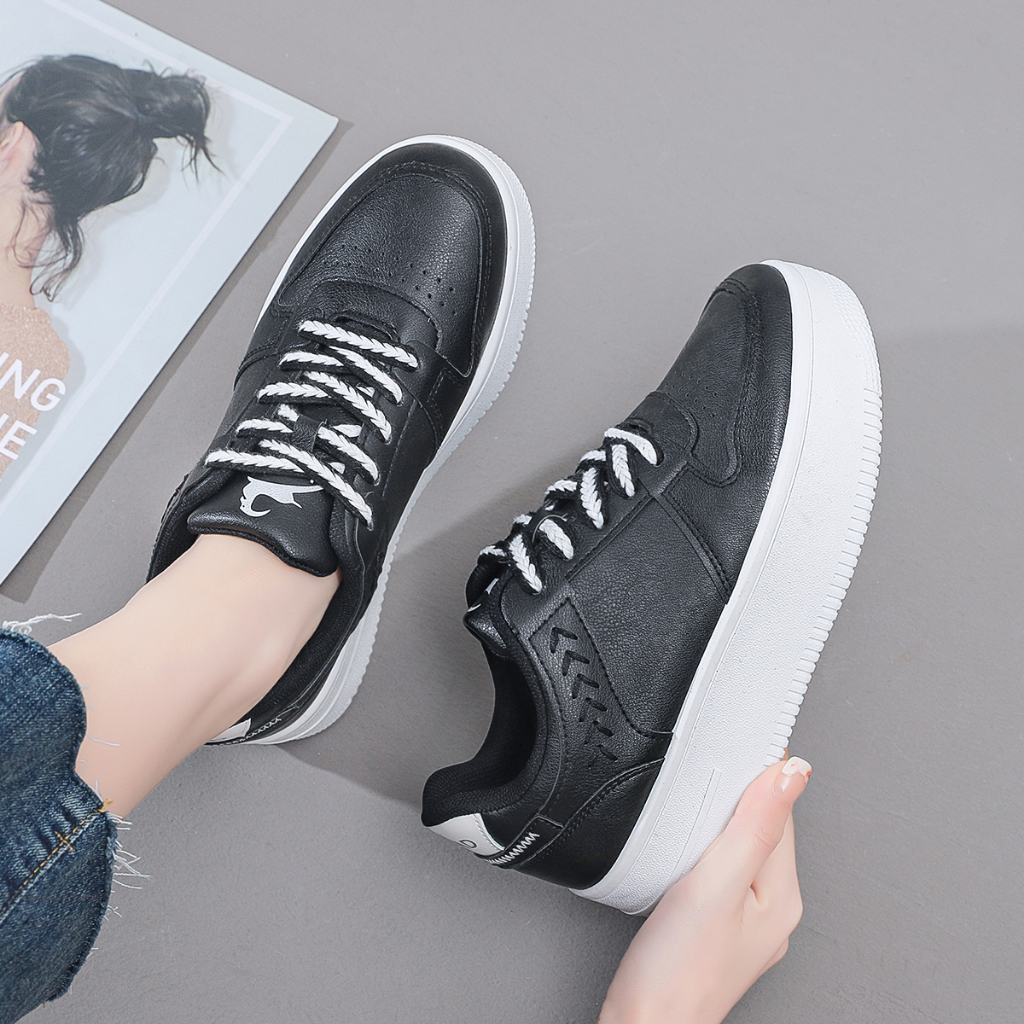 LURAD Sepatu Hitam Q166 Sepatu Wanita Sepatu Cewek  Dewasa Import China Model Trandy Fashion Dan Modis Elegant Simple Cantik