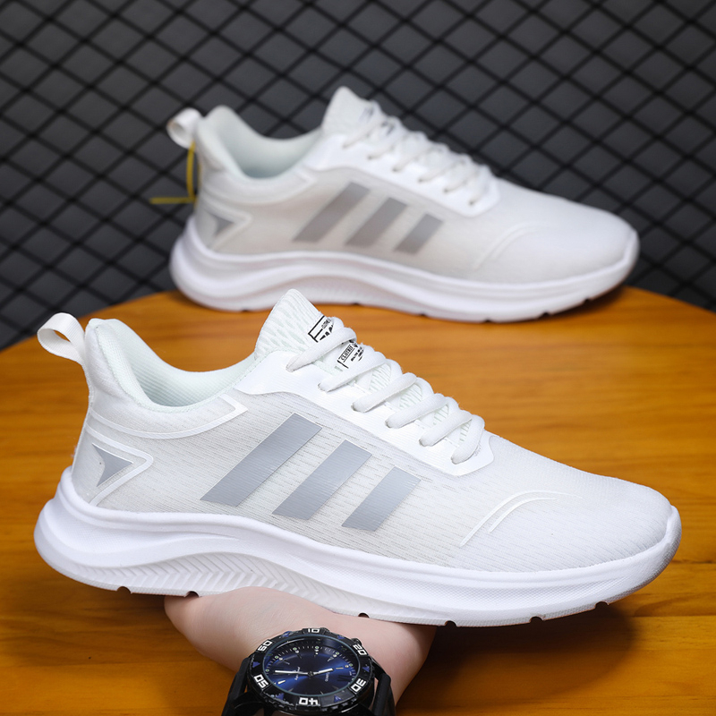 Highland Sepatu Sneakers Pria Casual Trendy Fashion Stylish Sepatu Olahraga Tali Cowok Keren Terbaru KSL302