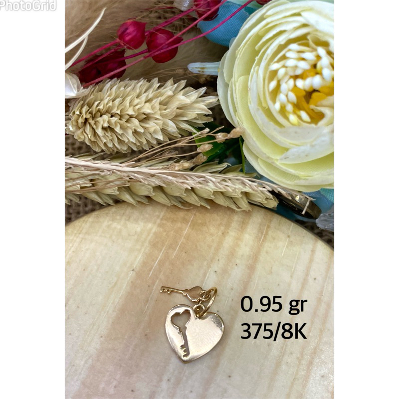 Liontin model jantung hati kunci 6572 - 0.95 Kuning 375/8K