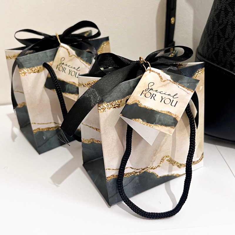 

Paperbag Mini uk.10x10x6 paper bag gift souvenir hadiah ulang tahun wedding souvenir