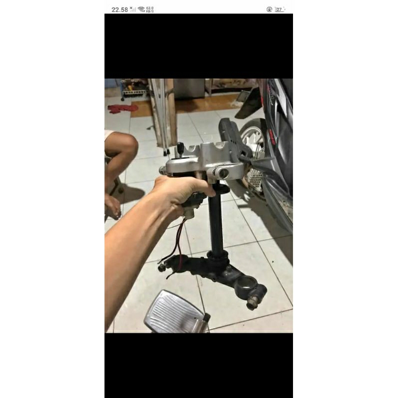 segitiga vixion old atas bawah original